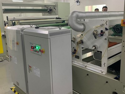 Обработка поверхности для линии экструзии литой пленки